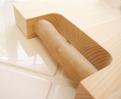 四万十桧「枝手付きまな板」